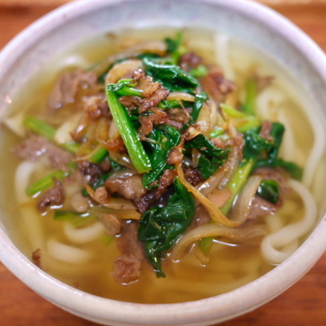 鶏ガラスープの肉うどん