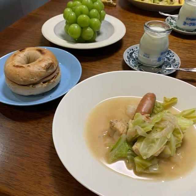 サンドとスープで走り出す朝