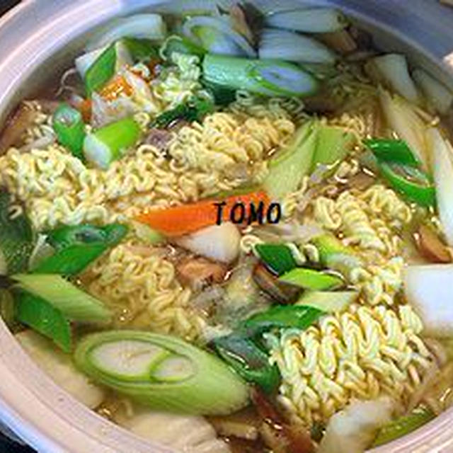 子ども達が大好き！ラーメン鍋