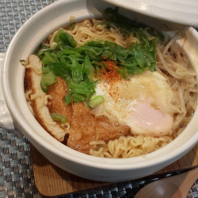 【受験生の夜食に♪】鍋焼き味噌ラーメン