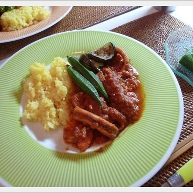 シーフードたっぷり！夏野菜のスパイシートマトカレー☆