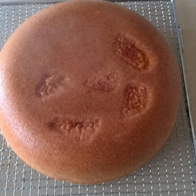 りんごとホットケーキミックスで炊飯器ケーキ。