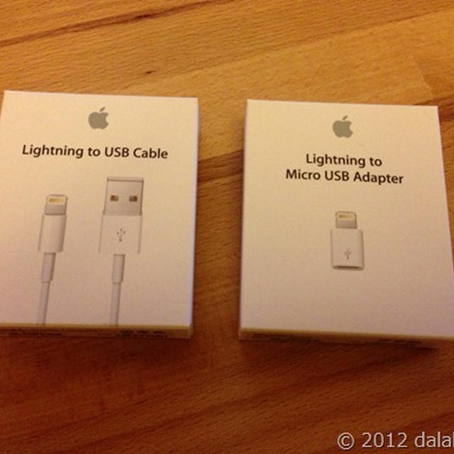 iPhone/iPod用のApple Lightning – Micro USB アダプタを購入しました。
