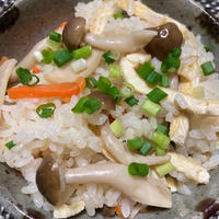 新米でしめじとエリンギ の炊き込みご飯！！
