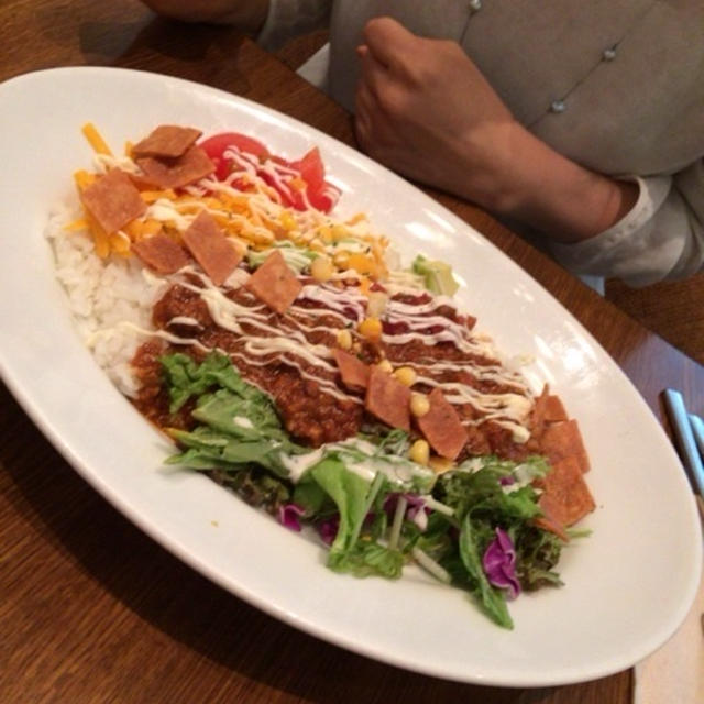 ワイヤード カフェ ニュースのアジアンランチ