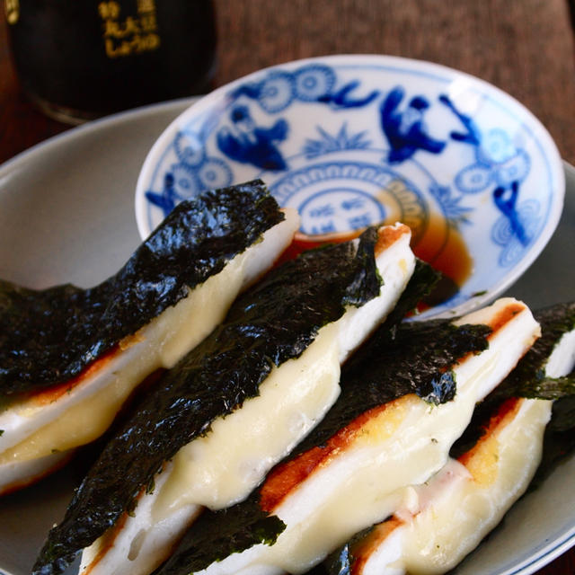 お餅じゃなくて「はんぺんのチーズ磯辺焼き」
