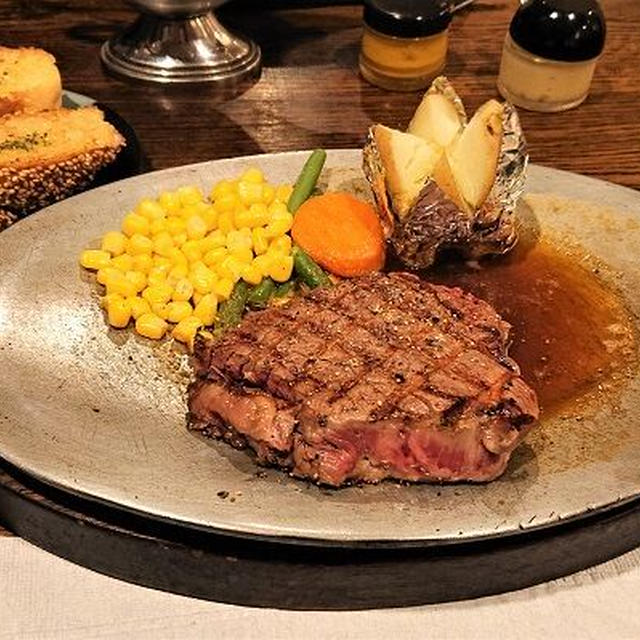 ステーキ・ランチ★O's House★【那覇市久米】