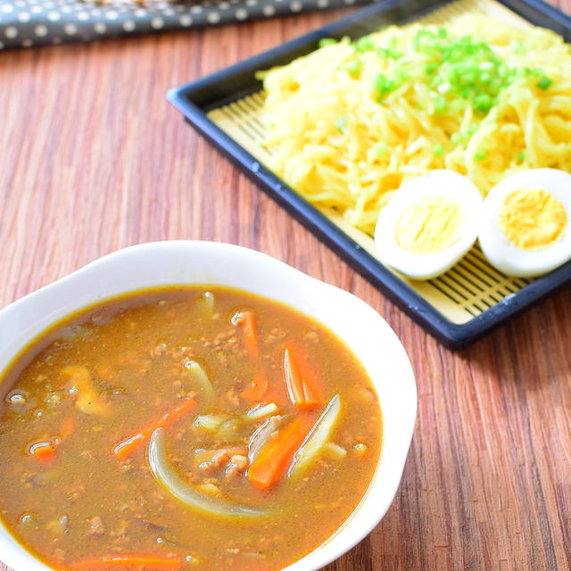 具だくさん！カレーつけ麺のレシピ