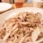 旨味がうどんにしみ込んでたまらない。いか醤油バターうどん｜マオ助画伯、最新作。