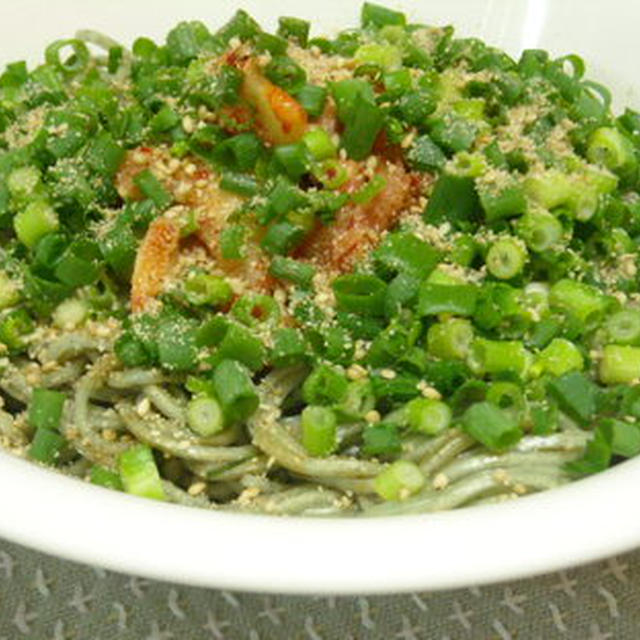 葱たっぷり 黒酢キムチ蕎麦