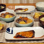 ブリ の 照り焼き と 肉じゃが 。