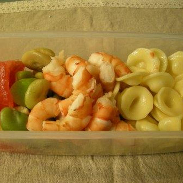 サラダパスタ