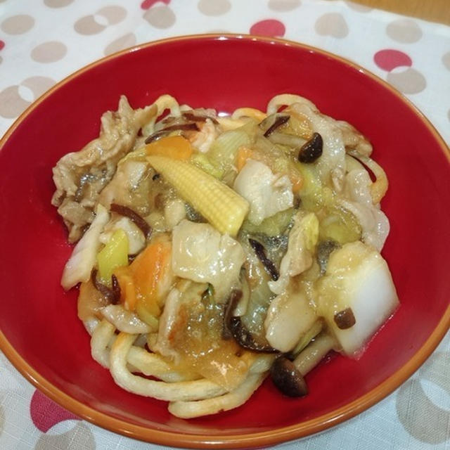 あんかけうどんと中華丼♪