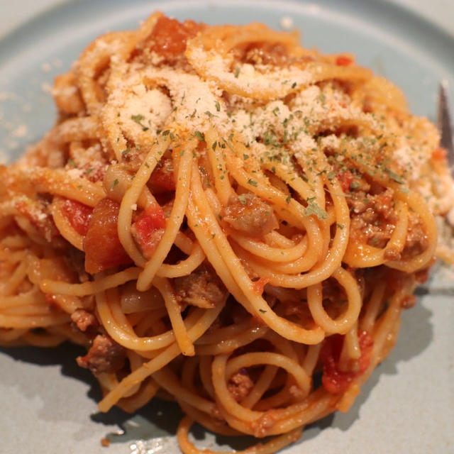 湿気った海苔で海苔の佃煮といつものパスタ
