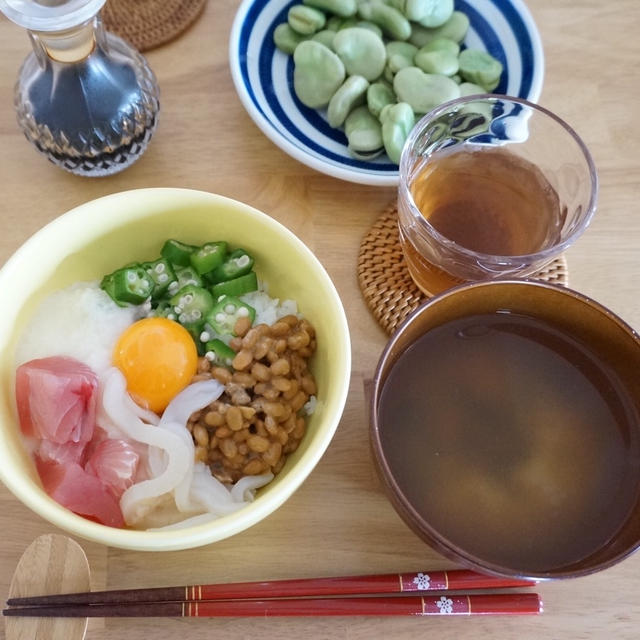 【5分で完成】お手軽ねばねば丼-お昼ごはん✻手抜きごはん✻休日ランチ