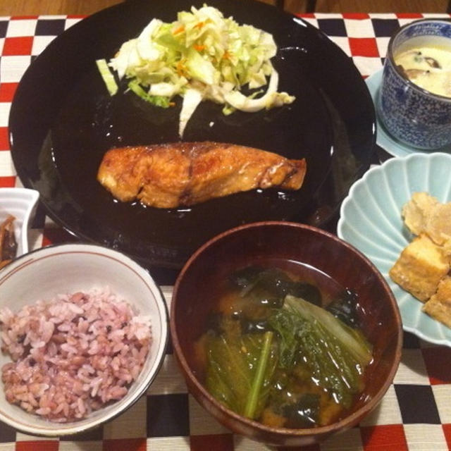 ブリの照り焼きと里芋と厚揚げの煮物