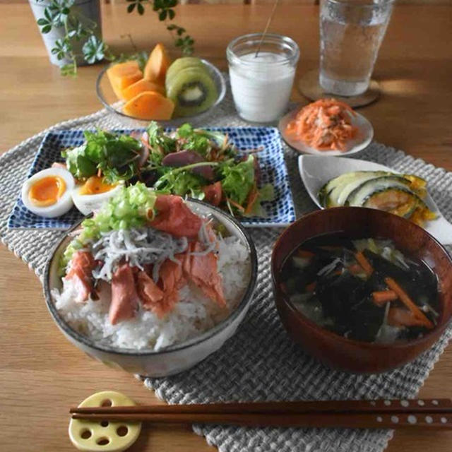 どかんと山盛り朝ごはん✳︎凄く嬉しかった、息子ごはん。