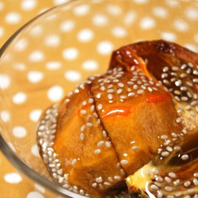 プチプチ食感♪柿のサルバチア入り蜂蜜ソースがけ　～初体験レポート～