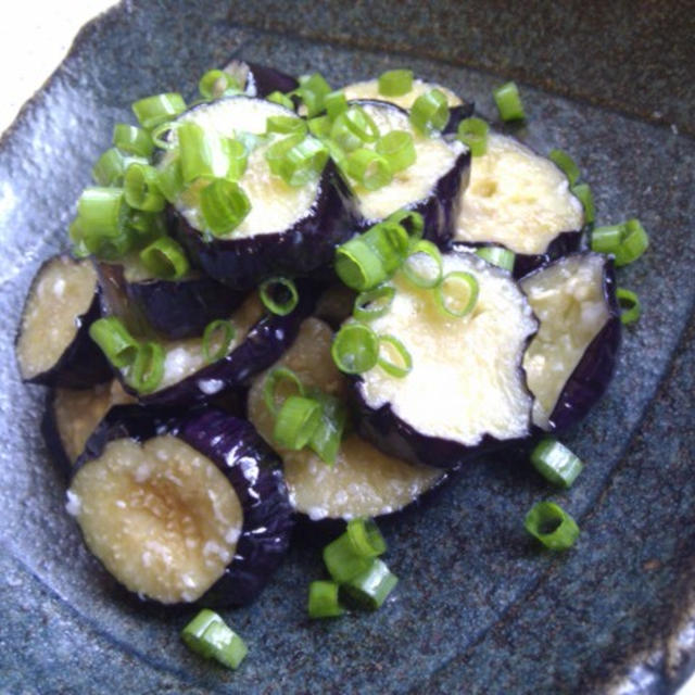 揚げナスの塩麹あえ