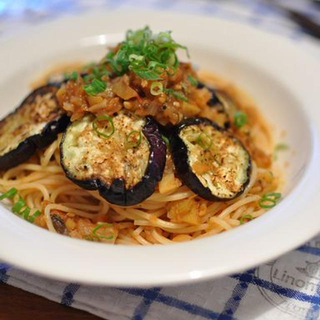 とろとろ焼きナスと野菜ラグーのパスタ