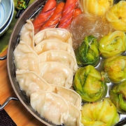 豚バラ肉のキャベツ巻きで中華風お鍋♪　　