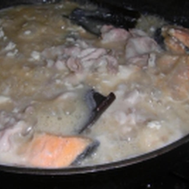 鮭アラの味噌鍋を作ってみた