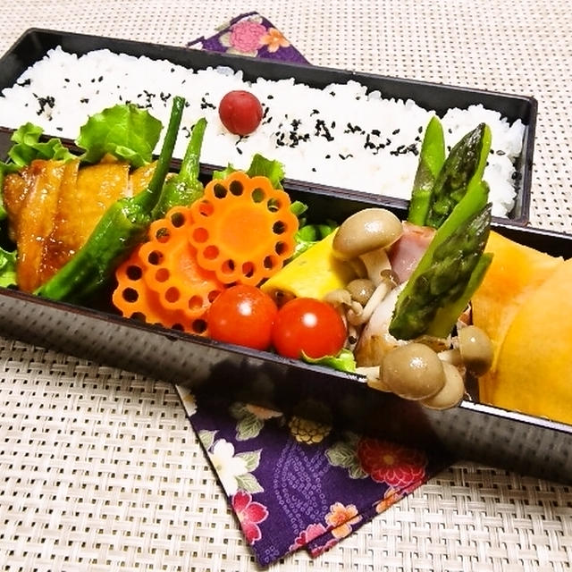 鶏の照り焼き弁当と今朝の味噌汁