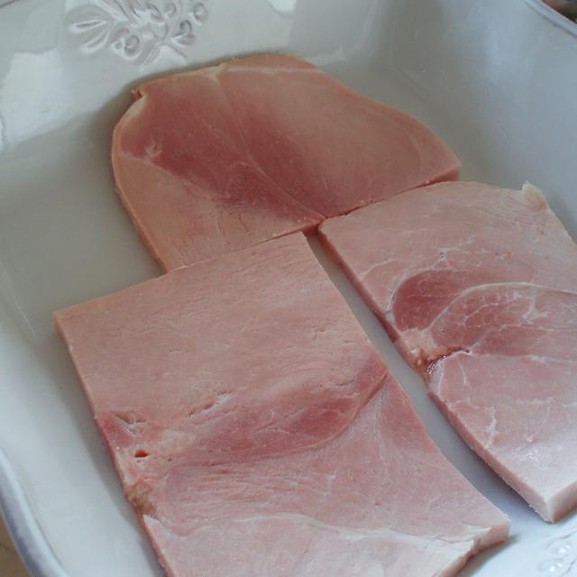 厚切りハムのグラタン