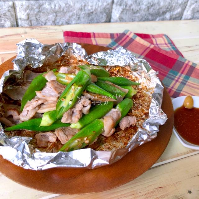 【おつまみにオススメ‼︎】これからの季節にスタミナアップ効果‼︎豚オクラの鉄板焼き風♡レシピ