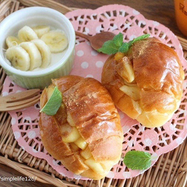 今朝の朝ごはん☆ゴロゴロりんごのフルーツサンド、１１月も終わり！
