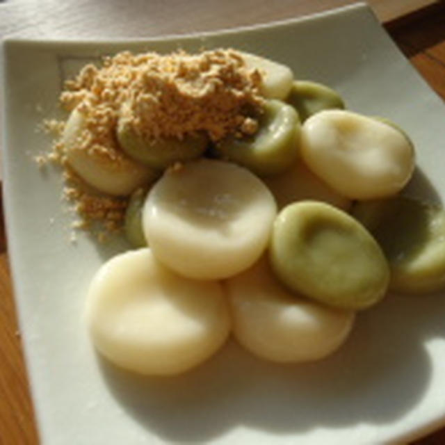 つるりん♪２色のお豆腐白玉