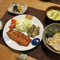 秋刀魚の蒲焼と生麩田楽でヘルシーな夜ご飯　と　水仙の花♪