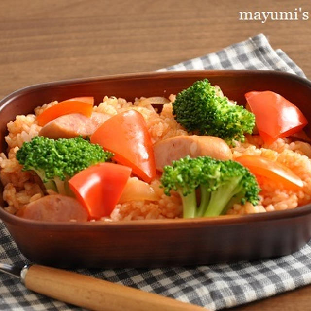 混ぜるだけ！超簡単美味♡お弁当にもオススメ「ケチャップライス」