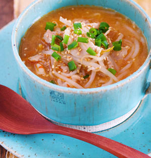 冷える夜に すぐできる 豚肉と野菜のおかずスープ のバリエーション くらしのアンテナ レシピブログ