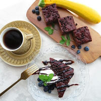 簡単☆冷たくてもふんわり夏のズッキーニチョコレートケーキ(chocolate zucchini cake )☆ズッキーニ一本使用！！