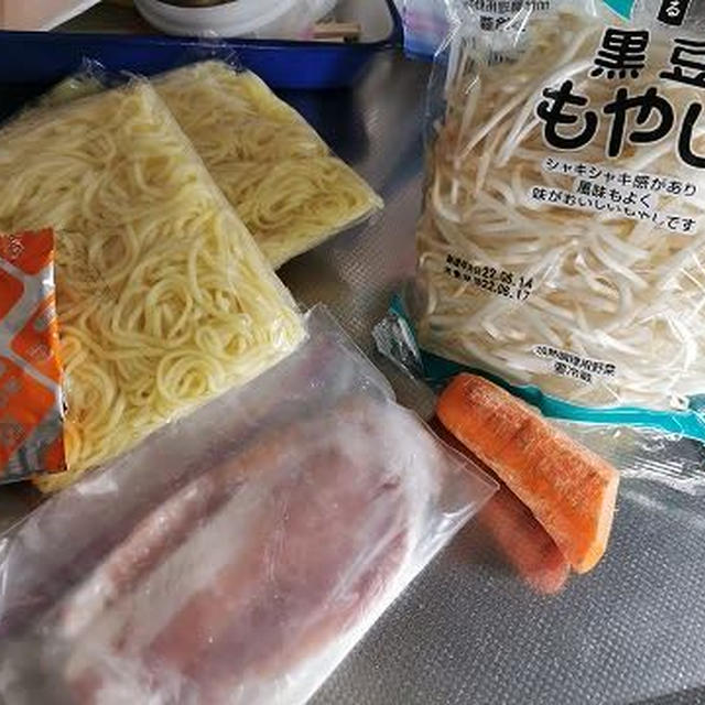 ピンチヒッターでお昼に焼きそば