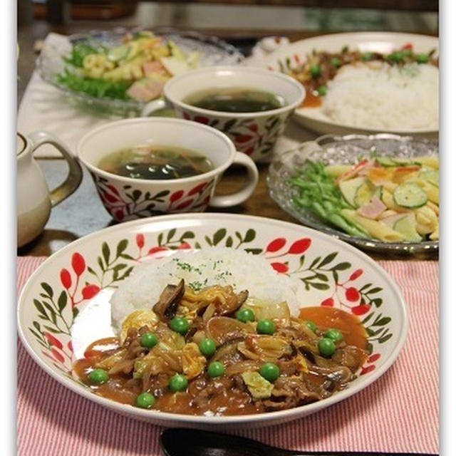 缶を使わず　春キャベツたっぷりハヤシライス♪