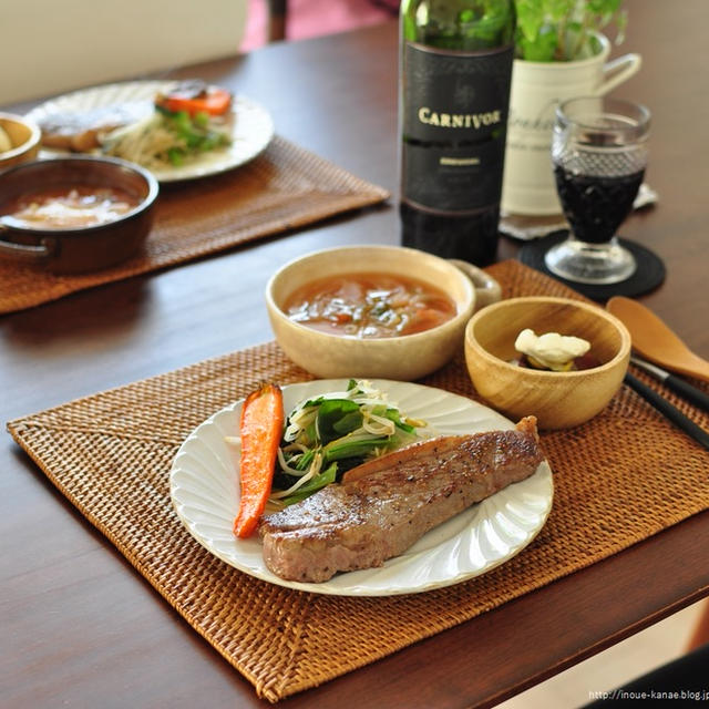 娘が弁当の本を熱心に見ていた理由と週末2日分の晩ごはん