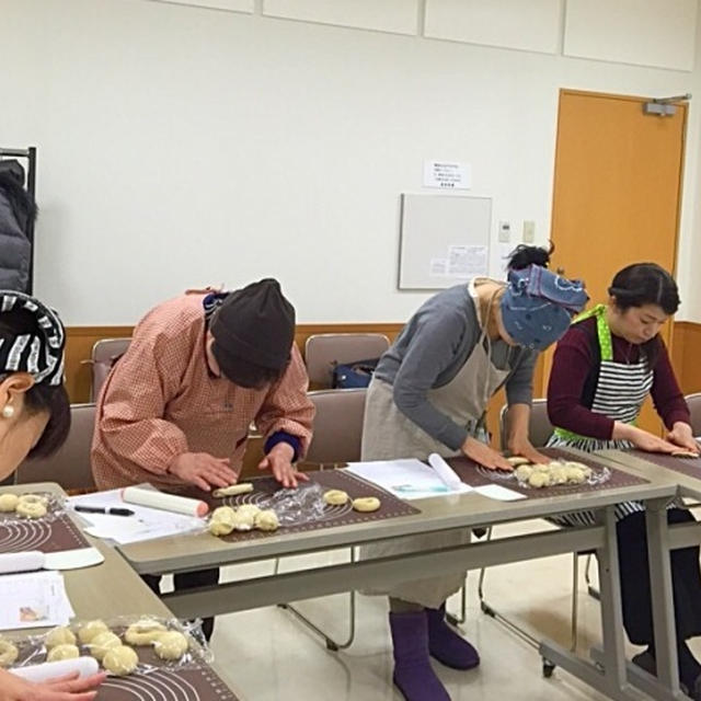フライパンで焼けるとおうちでも再現したくなった、産経学園様にてさつまいもベーグルランチ講座
