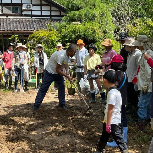 菌ちゃん先生土づくりイベントスタートしました！