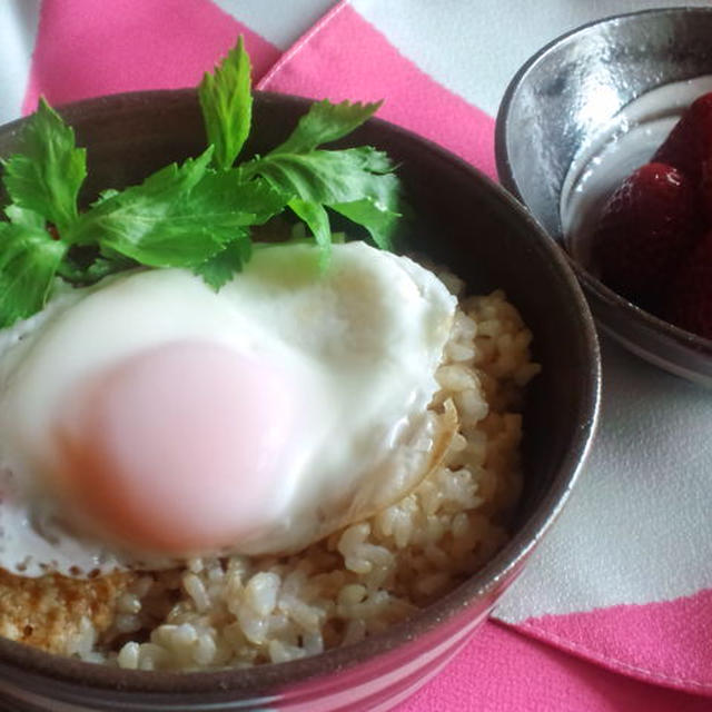 カニとたまごのカレー炒め丼…だけどレシピじゃない