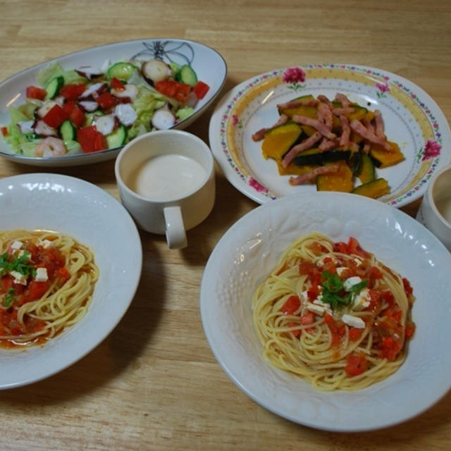 昨夜はトマトの冷製パスタなど～！