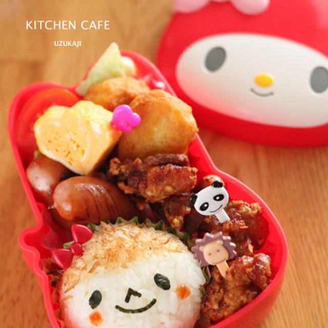 赤いリボンの女の子弁当
