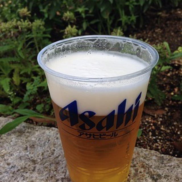 長居公園で生ビール