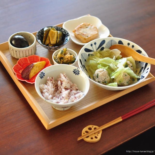 元気過ぎるアラフィフおばちゃんとレンジでOKおつまみになる大人サラダと旅から帰ってきて食べた晩ごはん