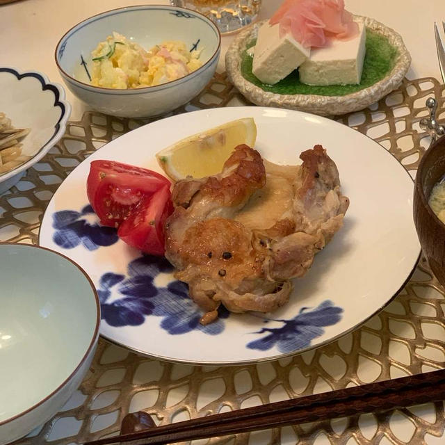 チキンのソテー✨で✨お家ごはん⭐️