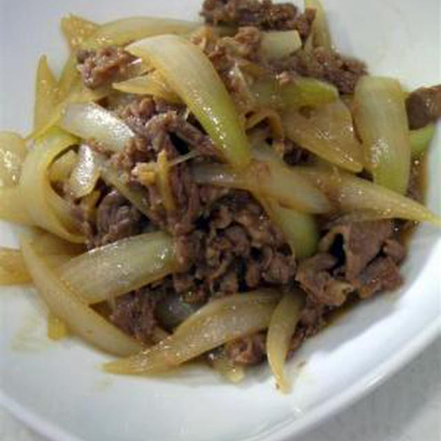 牛肉と玉ねぎの甘辛煮