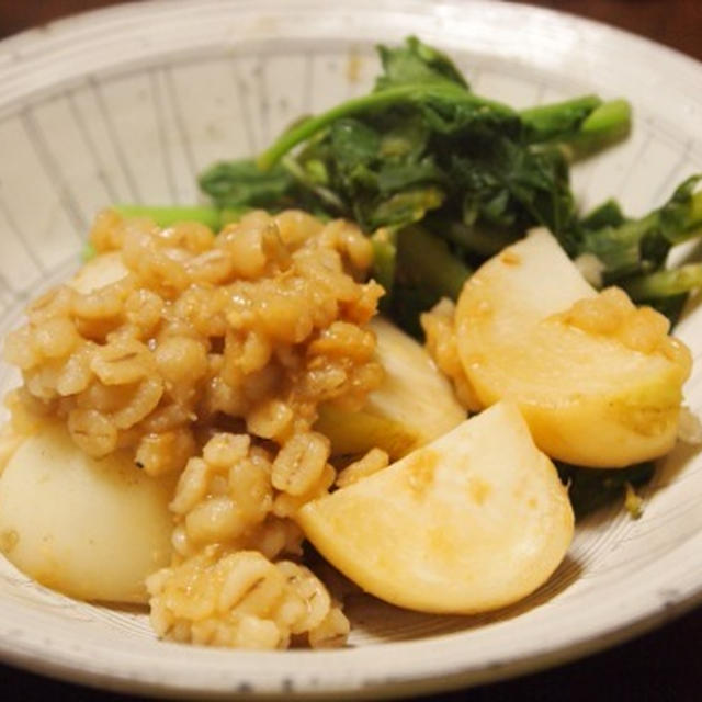 かぶと押し麦の味噌煮