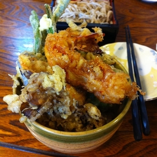 安い～美味しい～そば×天丼セットランチ♪