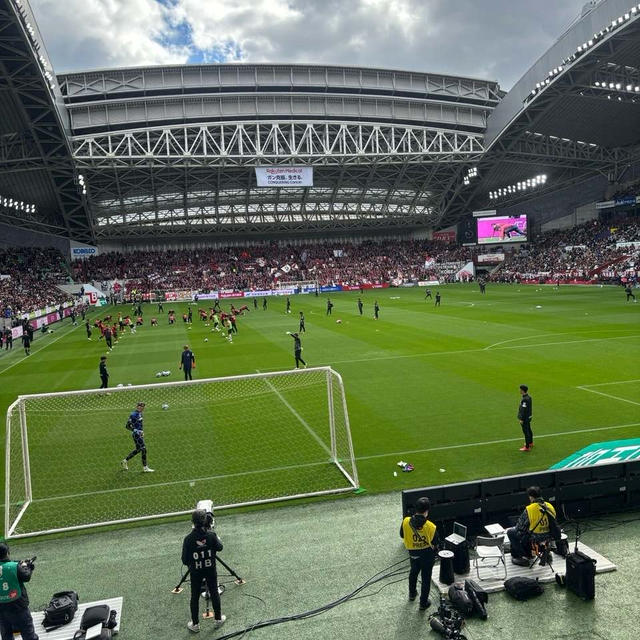サッカー観戦 ホーム最終戦 11.25